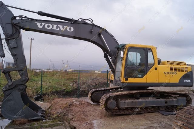 Аренда гусеничного экскаватора Volvo EC240