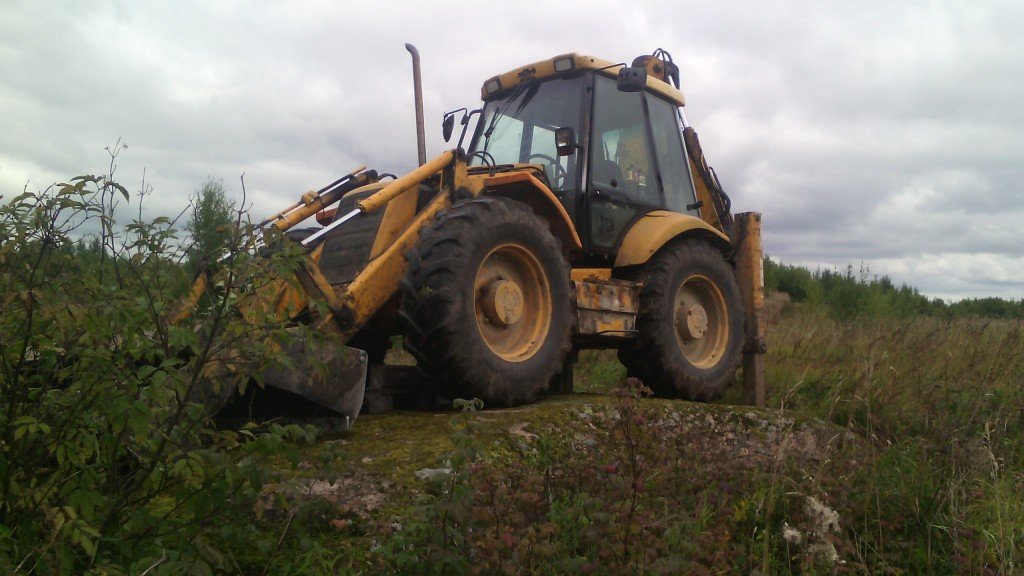 Аренда экскаватора погрузчика jcb4cx