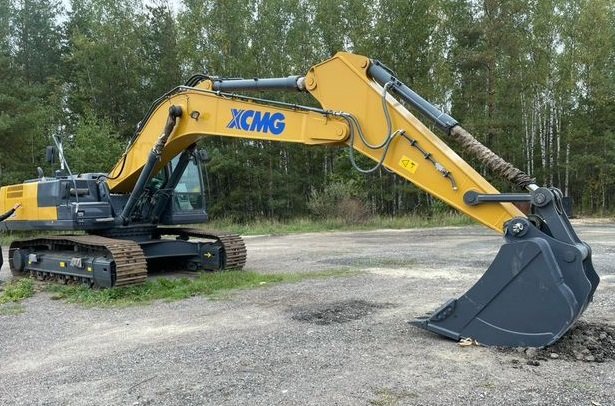 Аренда экскаватора 2. 4 м XCMG XE370CA