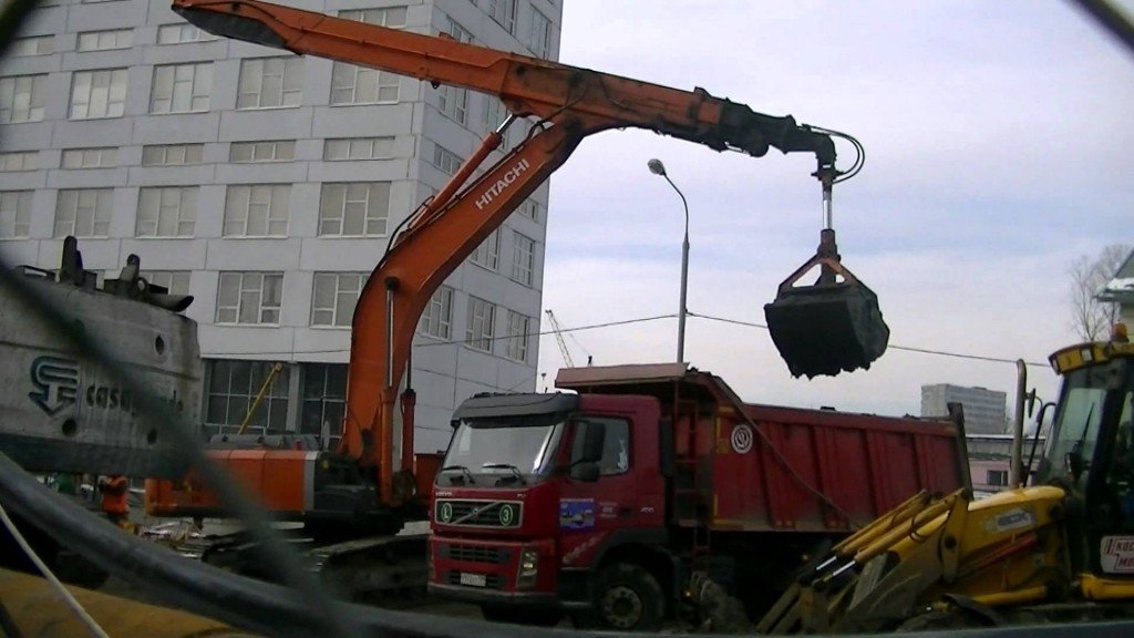 Услуги экскаватора для копания от 8 до 25 м