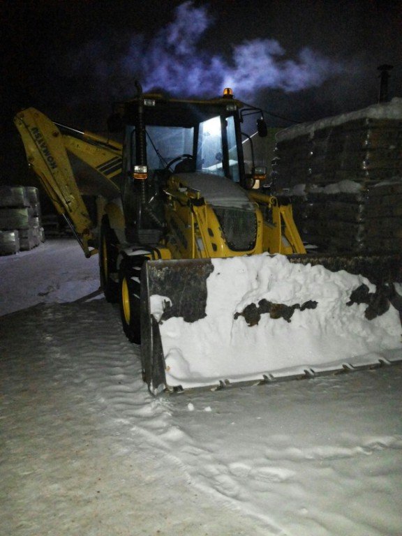 Услуги экскаватора погрузчика komatsu wb93r-5