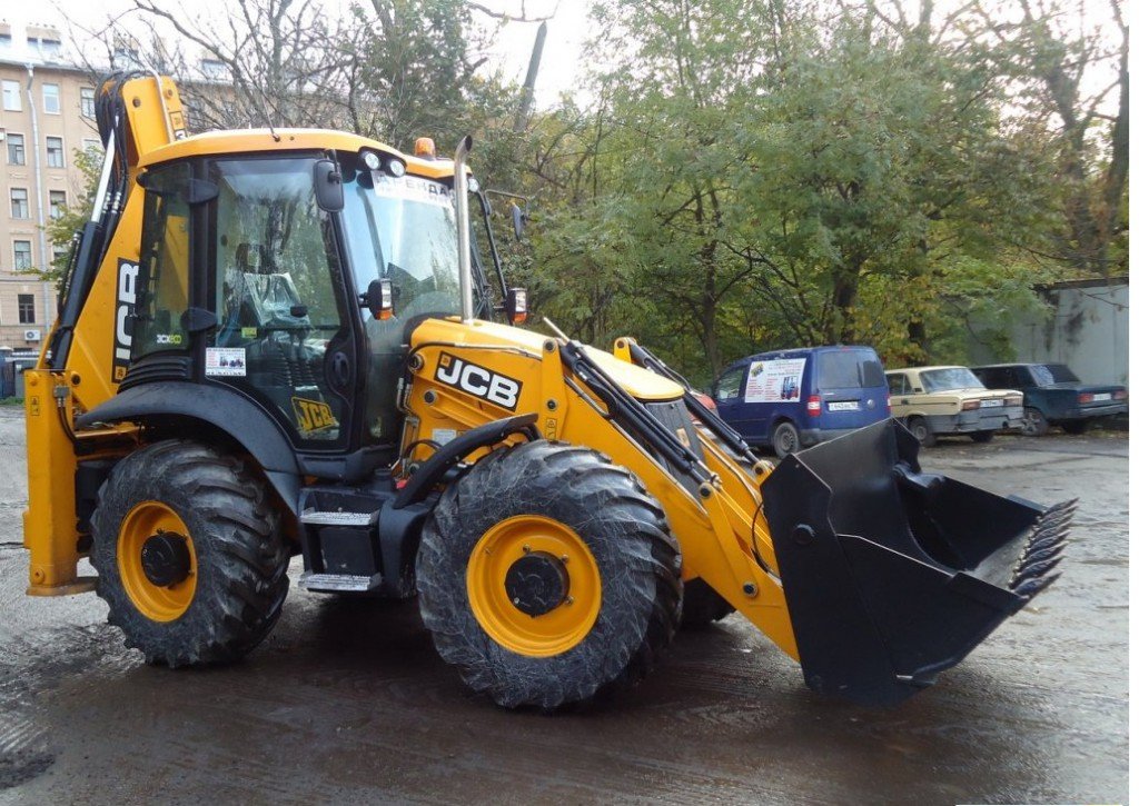 Аренда экскаватор-погрузчик JCB 3CX SUPER