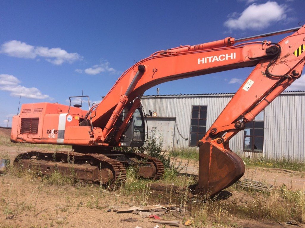 Продаётс экскаватор HITACHI ZX-450-3