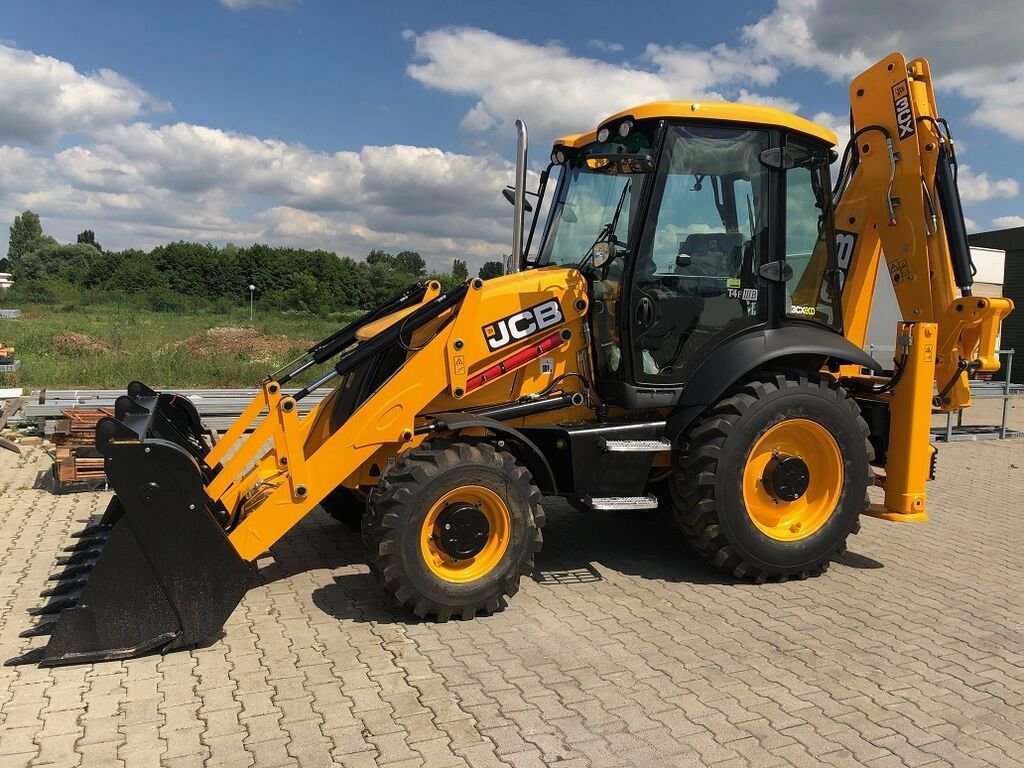 Аренда JCB 3CX. Экскаватор-погрузчик услуги