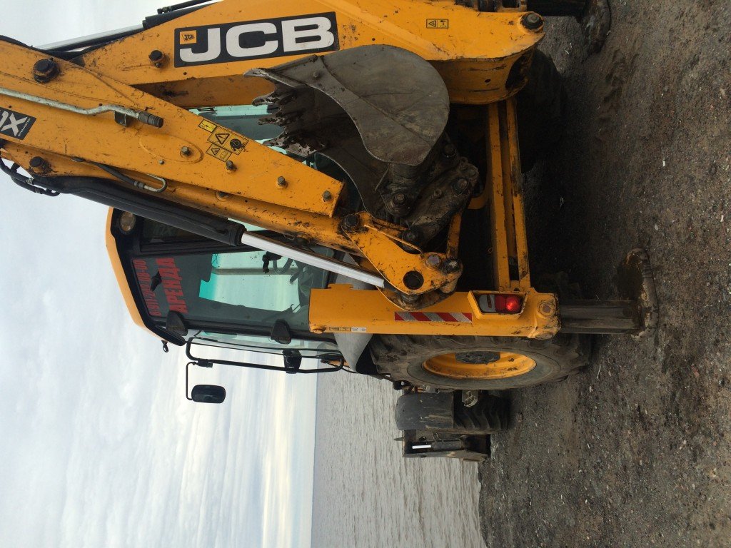 Аренда экскаватор погрузчика jcb