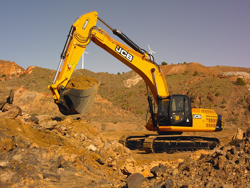 Аренда экскаватора JCB JS240