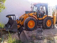 Услуги экскаватора-погрузчика от собственника