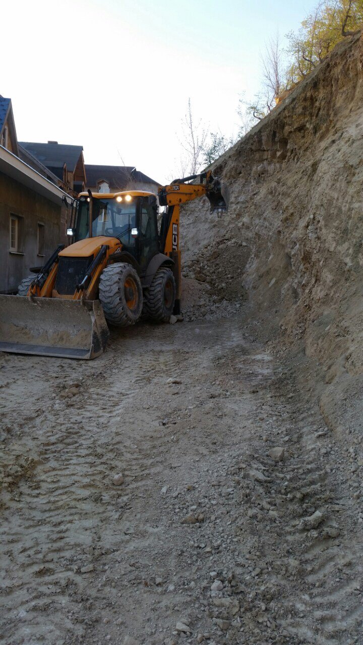 Аренда экскаватора погрузчика JCB