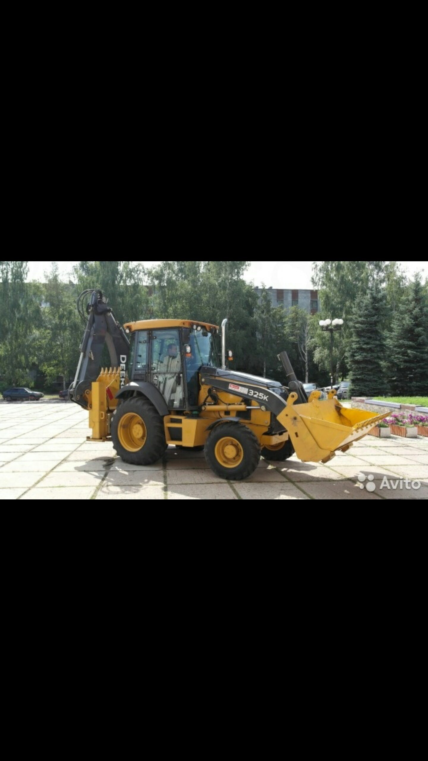 Экскаватор погрузчик от собственника