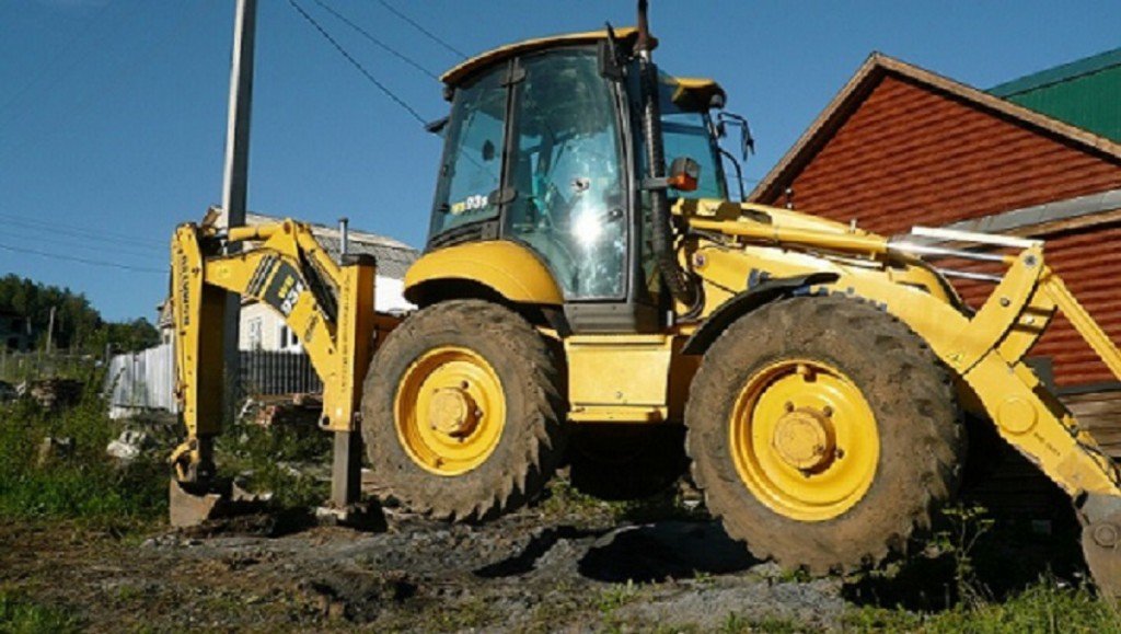Аренда экскаватора -погрузчика komatsu bw93s-5