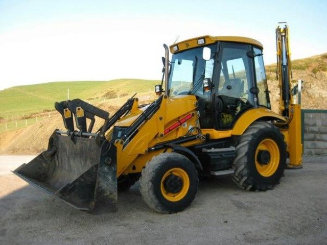Аренда экскаватора погрузчика JCB