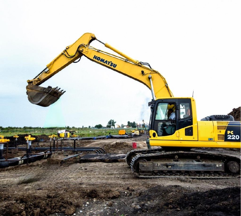 Аренда KOMATSU PC 220-8 экскаватор