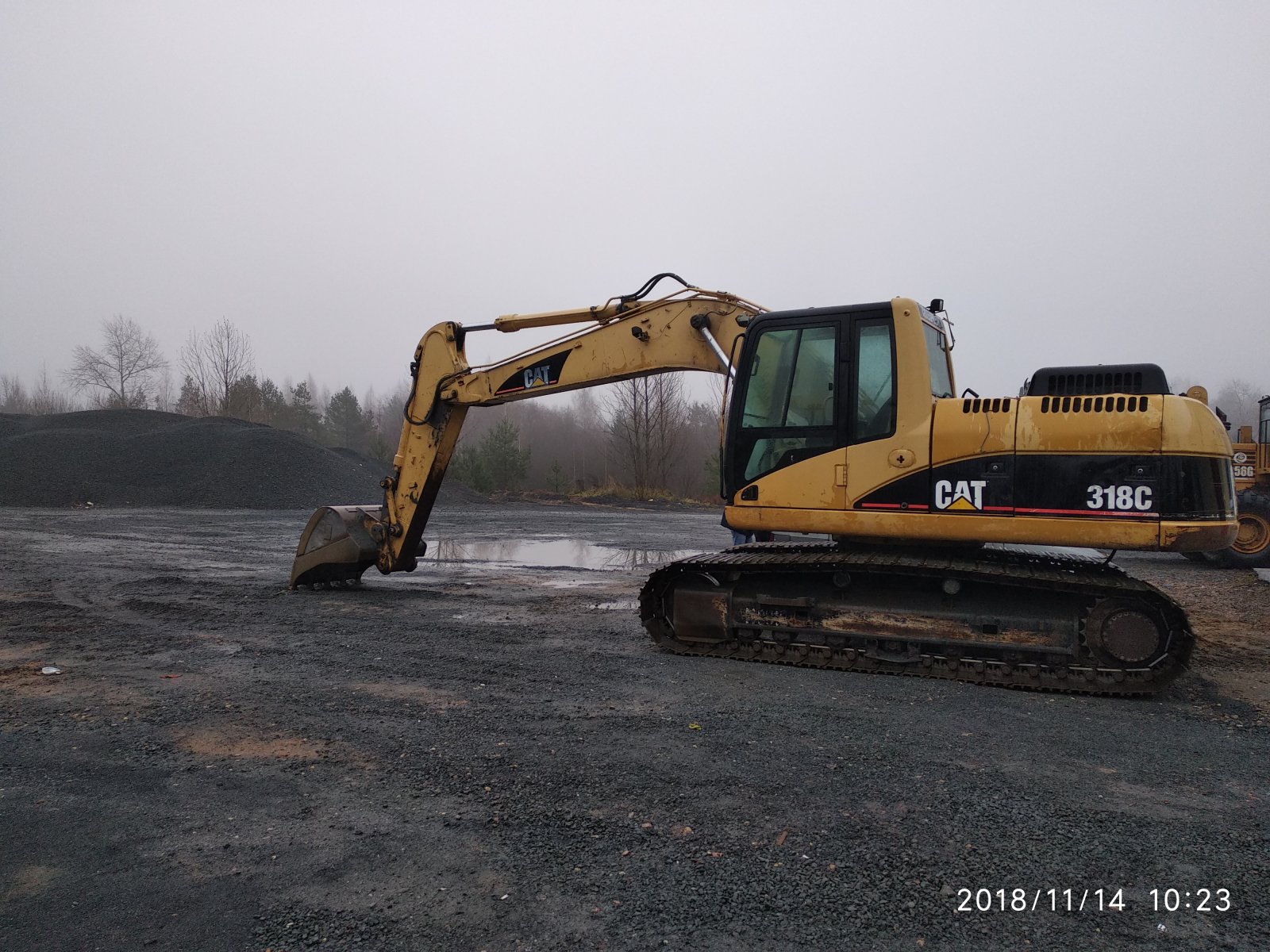 Сдам в экскаватор гусеничный Cat 318C
