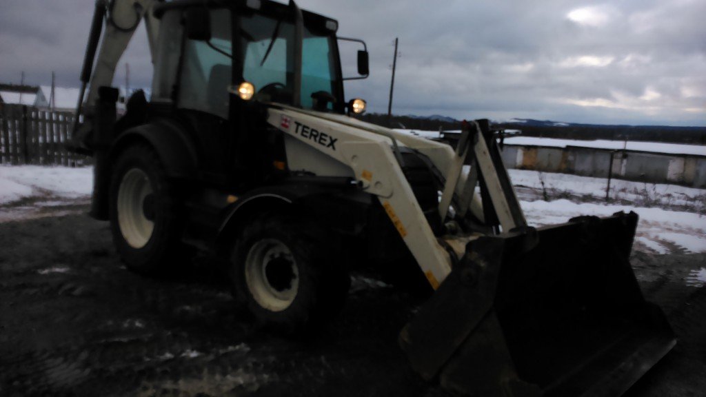 Аренда экскаватора погрузчика terex860sx новосибир
