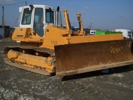 Гусеничный Либхер с отвалом 4, 27 м³