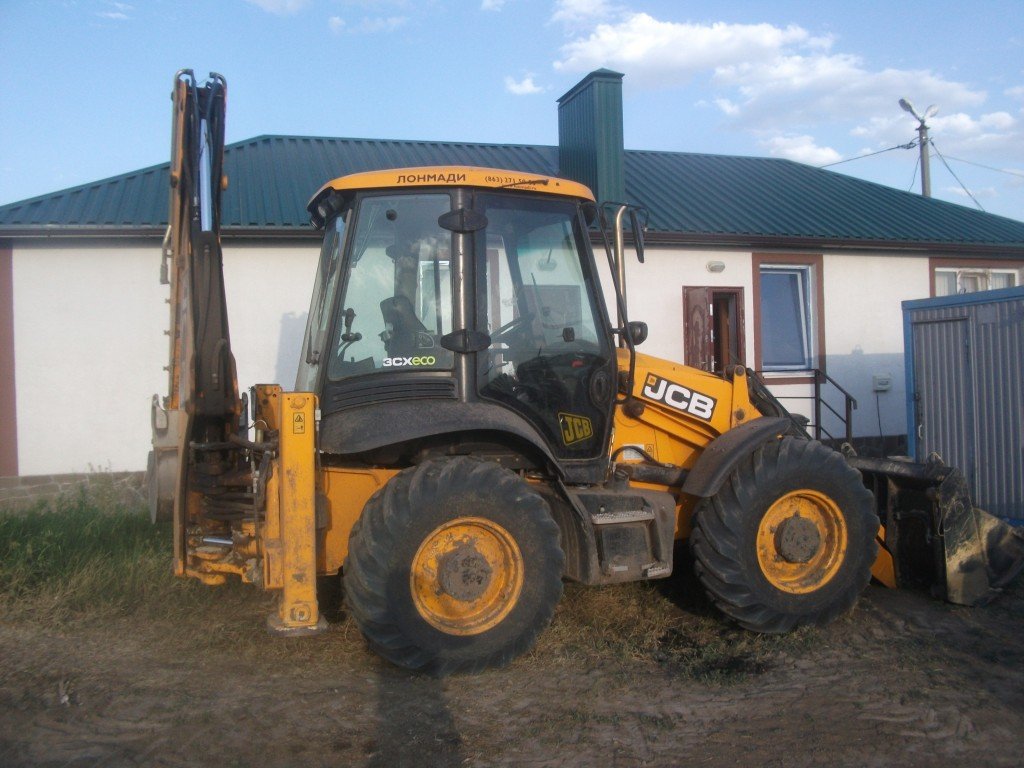 Аренда ЭКСКАВАТОР-ПОГРУЗЧИК JCB 3CX-4WS-SM
