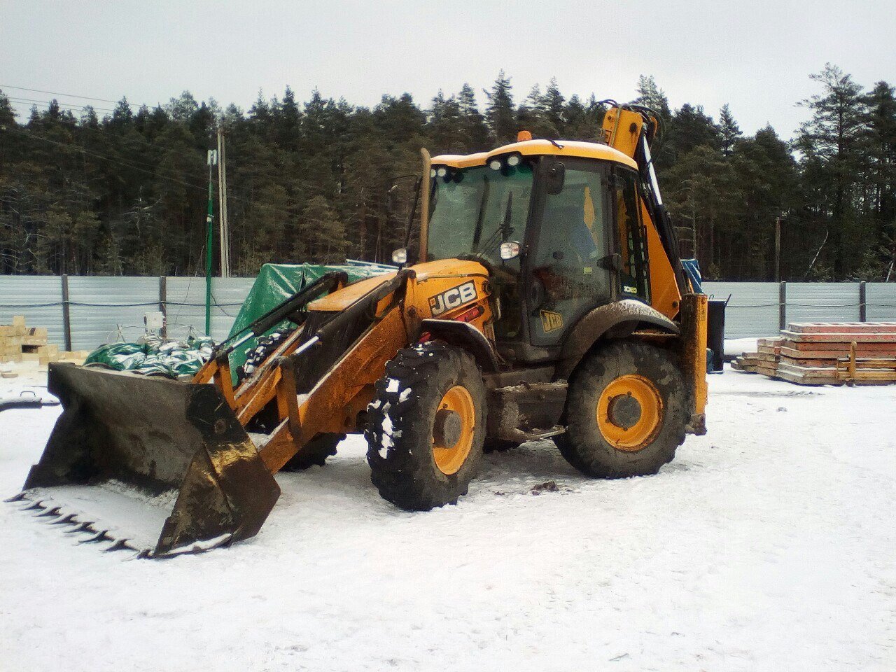 Аренда Экскаватора Погрузчика JCB 3CX SUPER