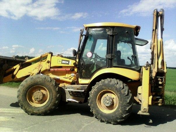 Аренда экскаватора погрузчика jcb3cx