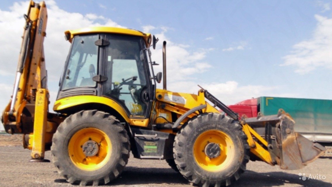 Услуги экскаватора-погрузчика JCB 4CX