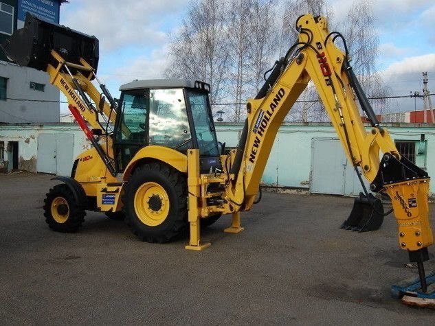 Аренда экскаватора-погрузчика JCB с гидромолотом