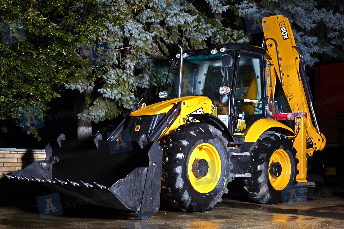 Экскаватор-погрузчик JCB 5CX