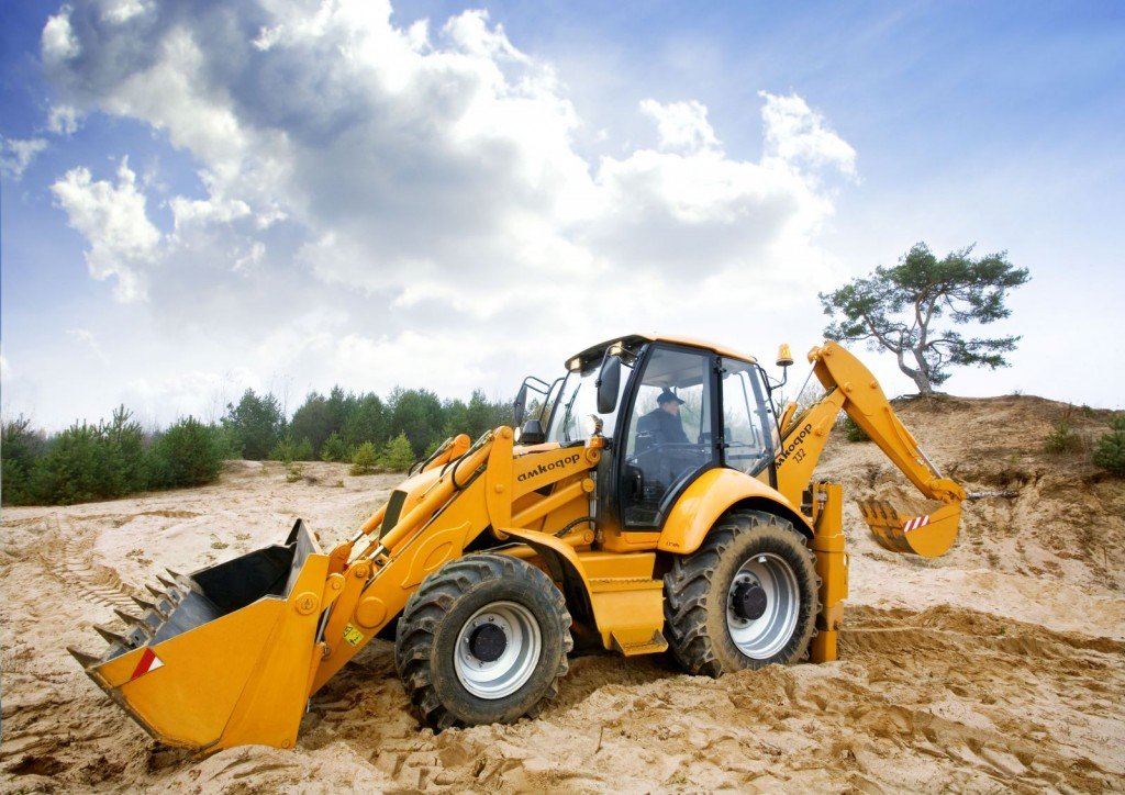Аренда универсальной техники New Holland для стройки