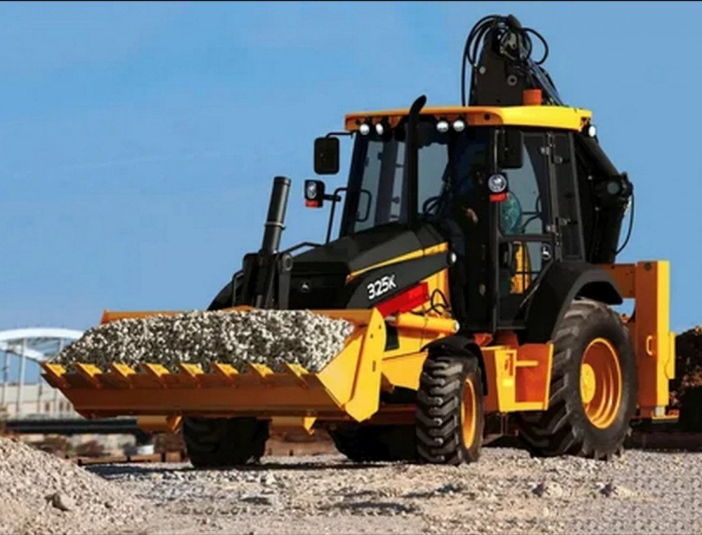 Экскаватор-погрузчик John Deere