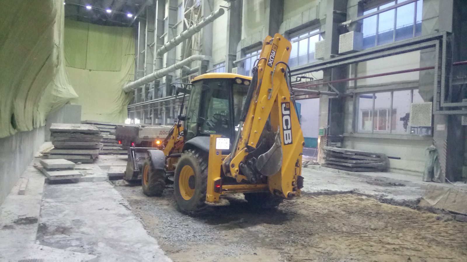 Экскаватор погрузчик услуги, аренда, заказ