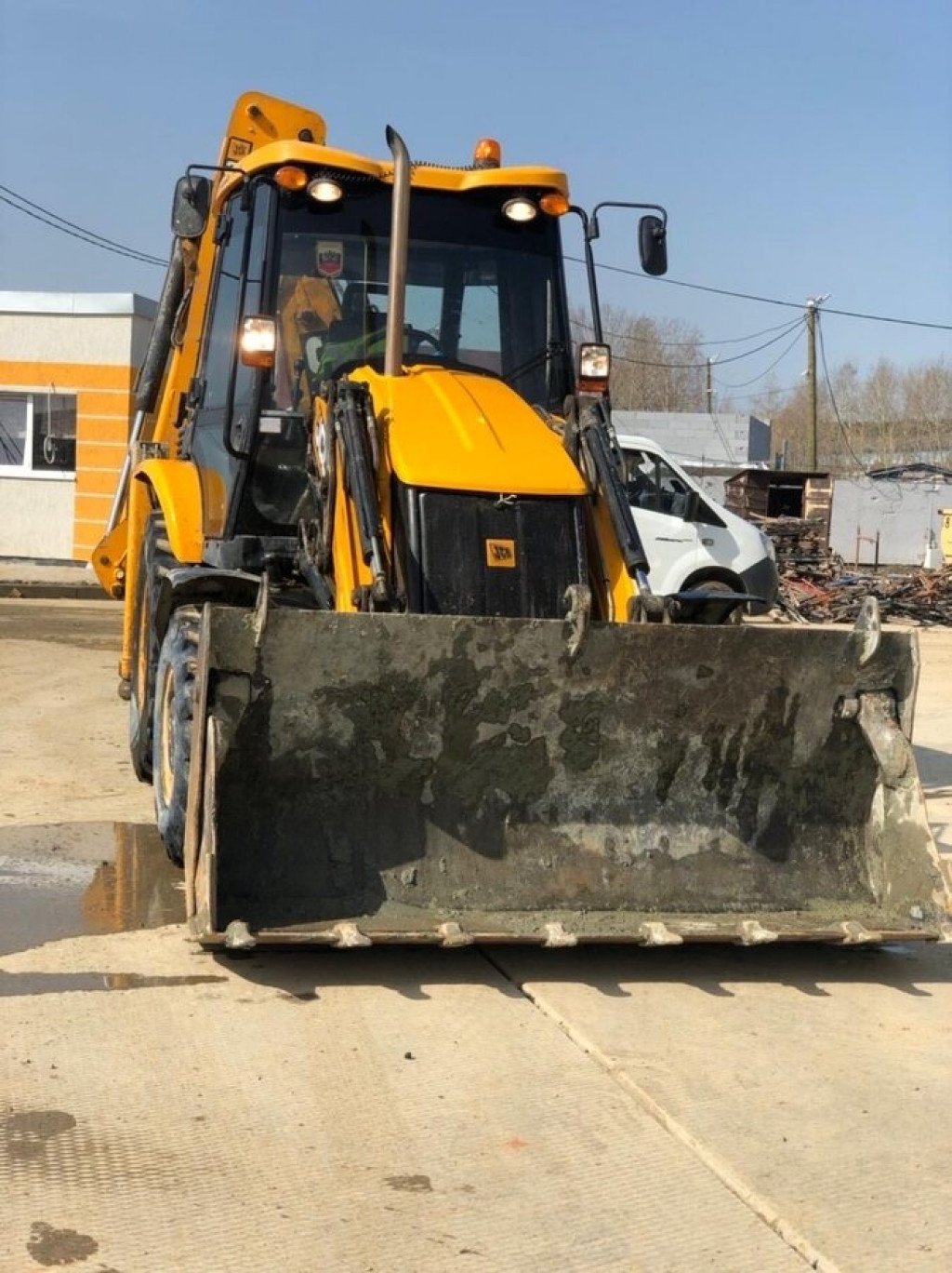 Экскаватор-погрузчик кслуги по Московской области