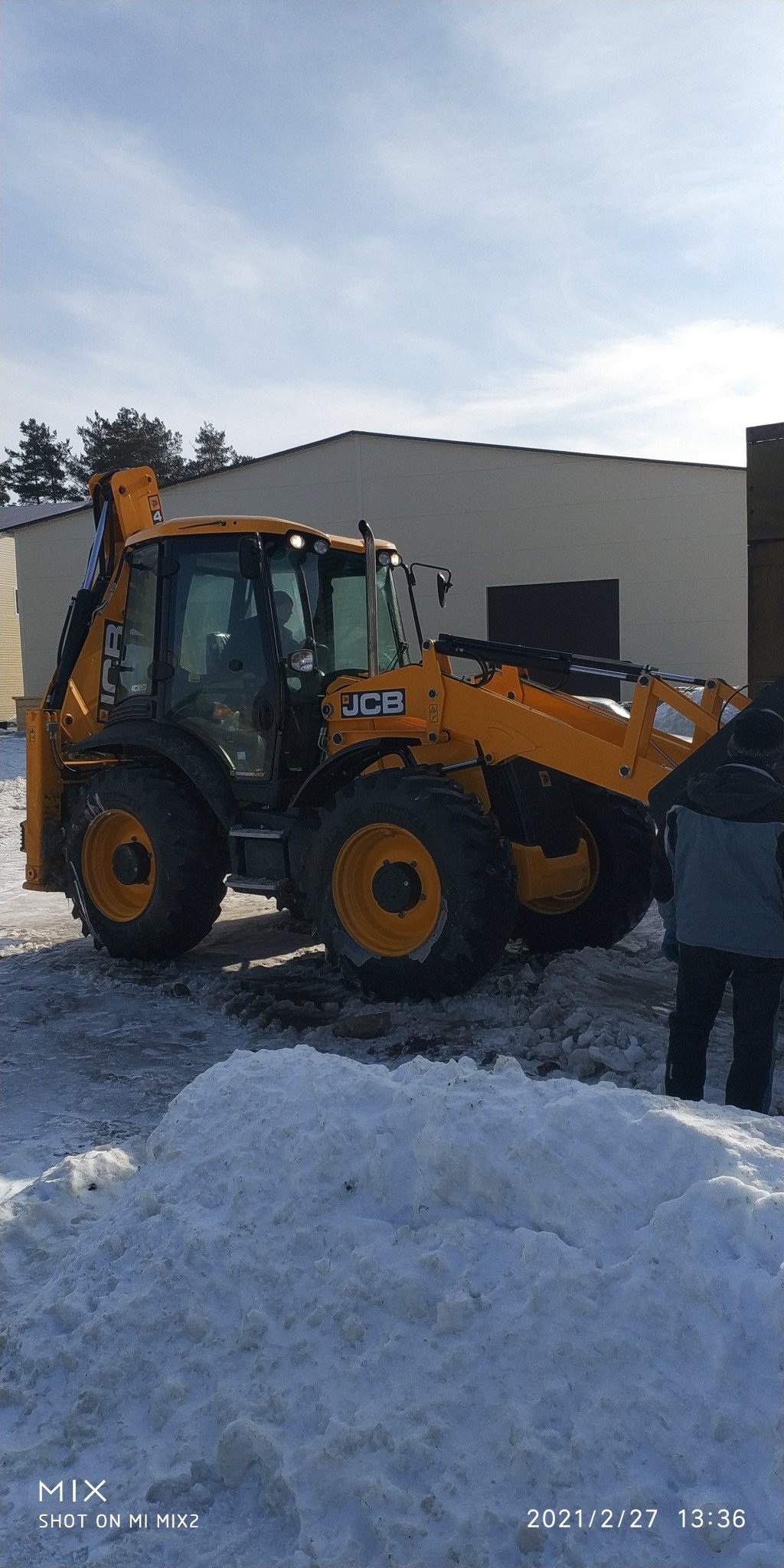 Аренда экскаватора погрузчика JCB 4 CX с фрезой