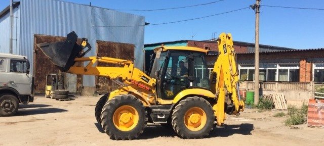 Сдам в аренду погрузчик JCB 3cx, 4cx с гидромолотом