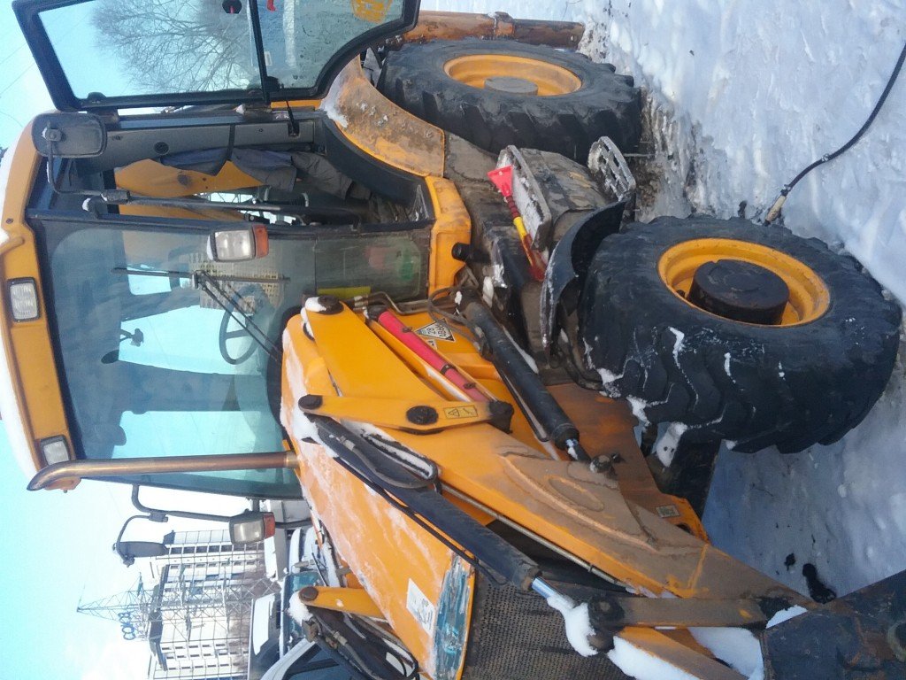 Аренда экскаватора погрузчика JCB-3CX