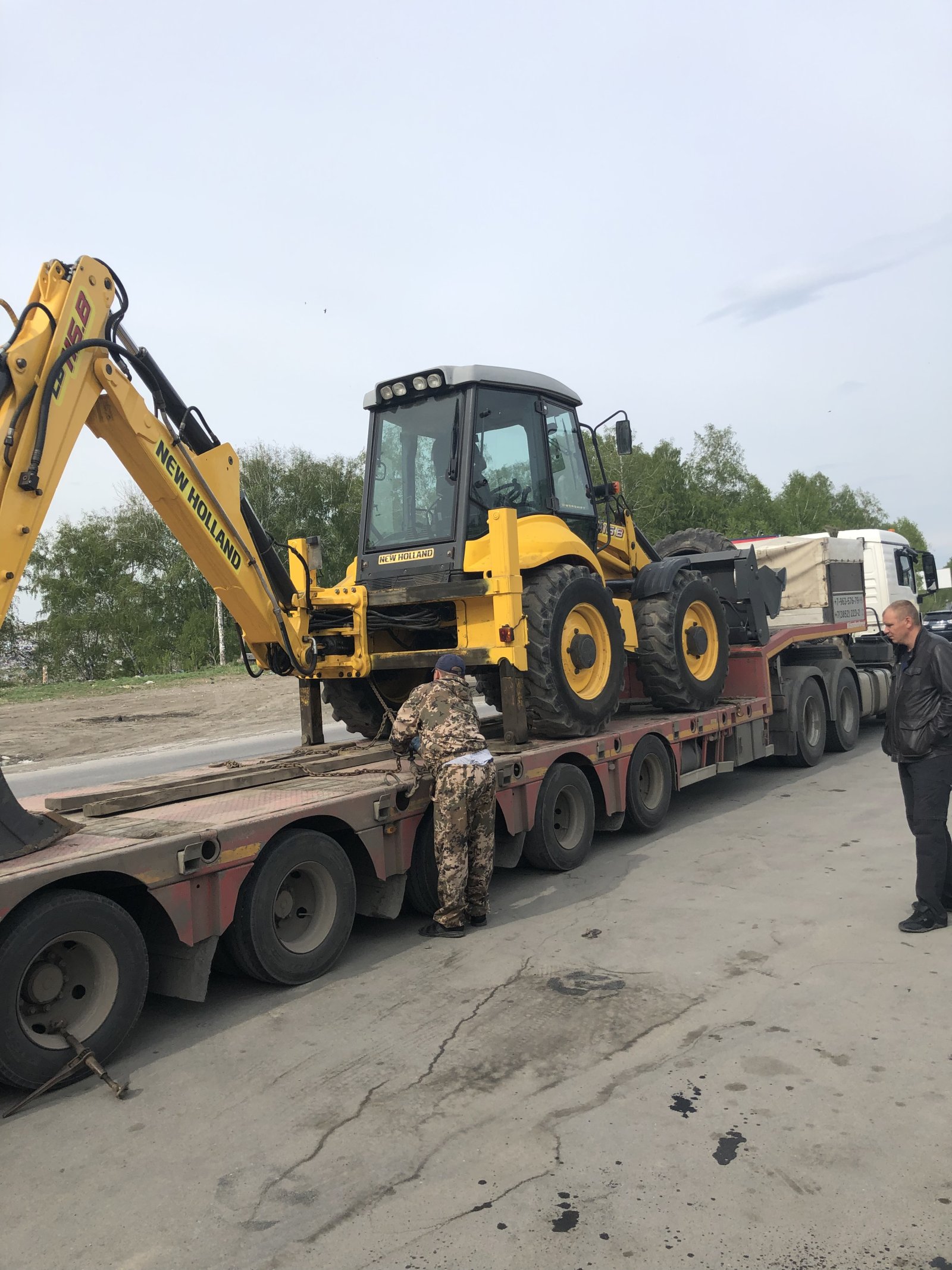 Оказание услуг Экскаватора погрузчика