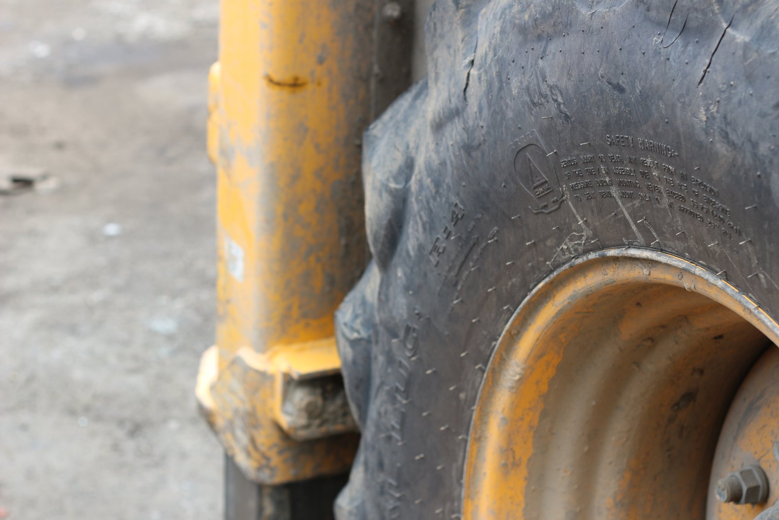 Volvo bl71b от собственника