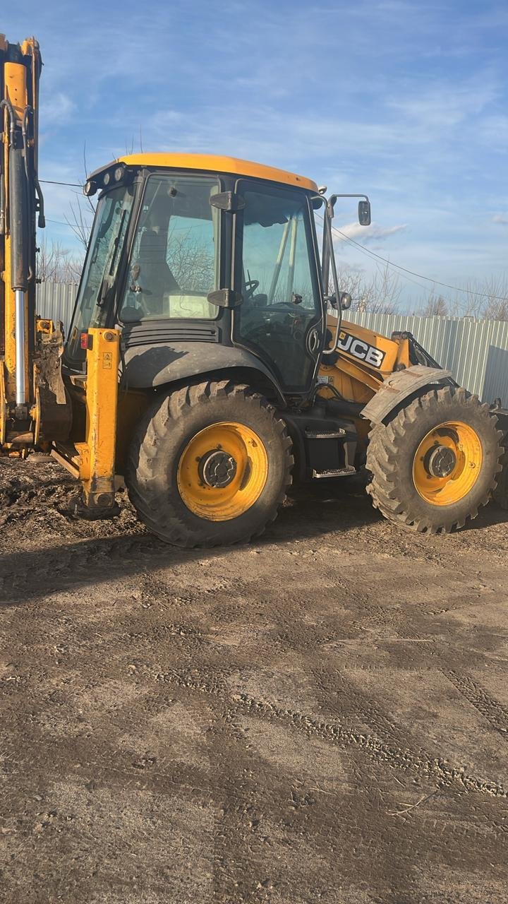Экскаватор погрузчик jcb 4cx