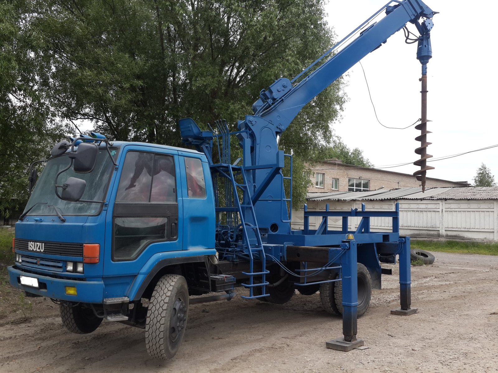 Ямобур в аренду