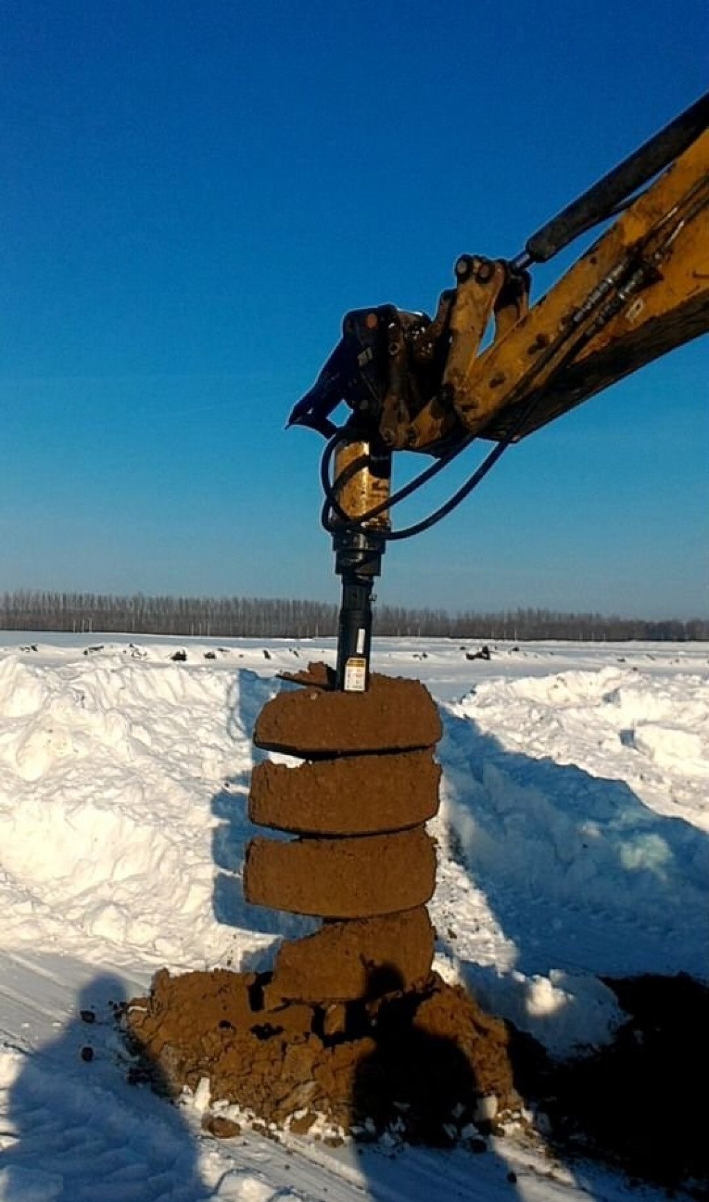 CATERPILLAR и CASE ямобур 150-800 мм от 2000р в час