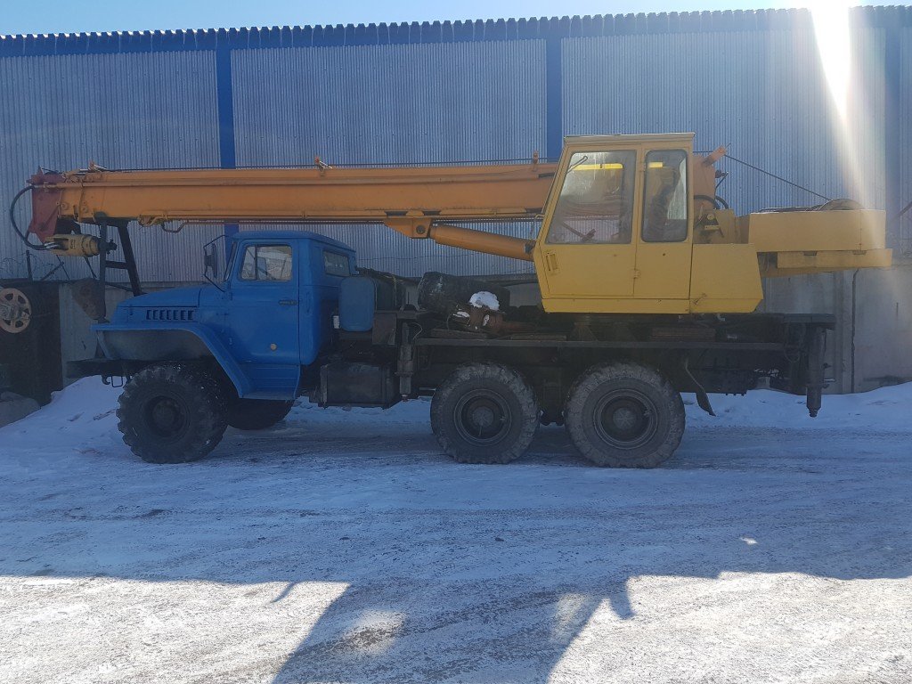 Ямобур Урал вездеход