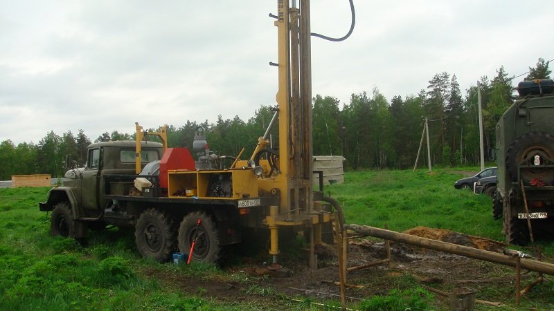 Услуги ямобура на базе ГТТ и ЗИЛ 131