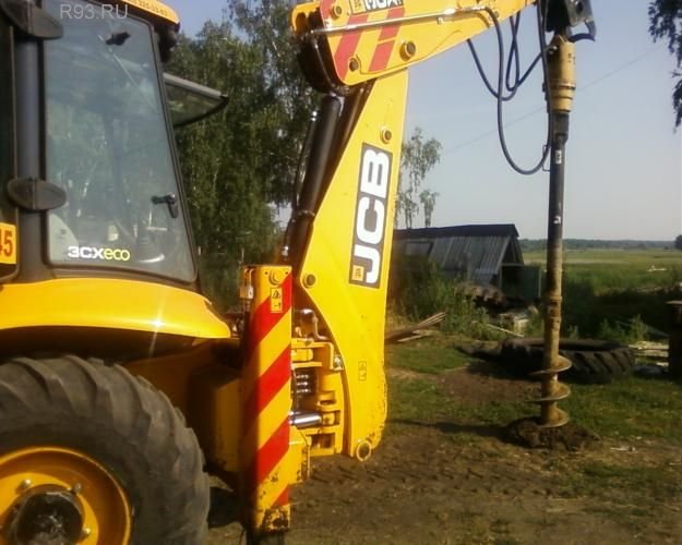 Аренда ямобура на базе JCB