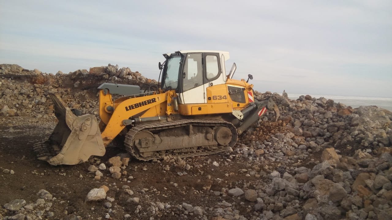 Сдам в аренду погрузчик LIEBHERR LR634