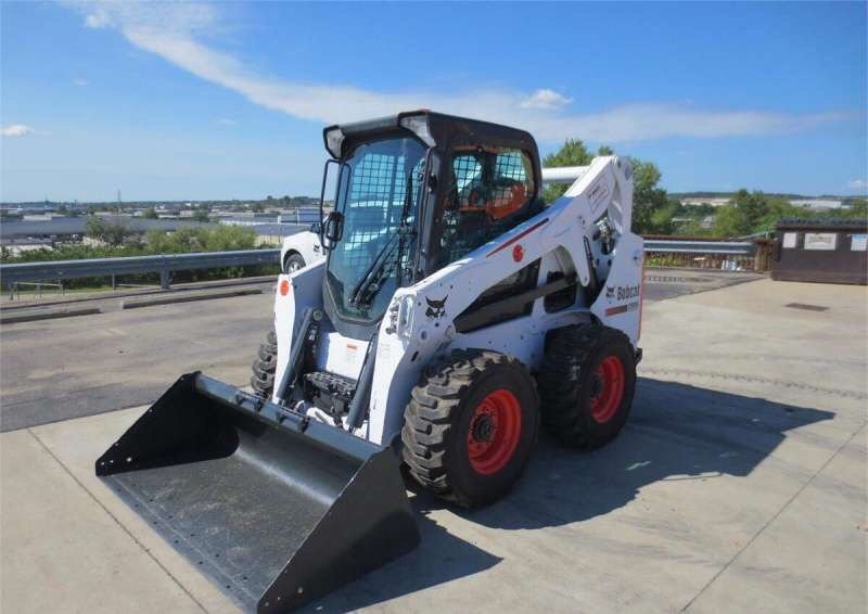 Аренда Мини погрузчика Bobcat s650