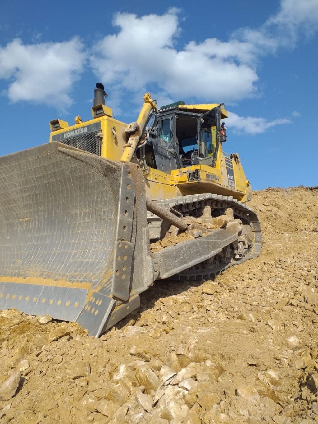 Услуги бульдозера Комацу Д375 / 355 / 275
