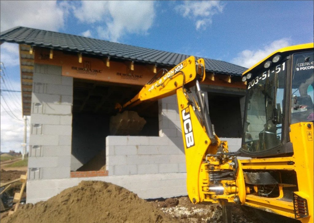 Гидромолотот гидроклин JCB