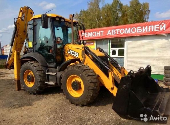 Аренда экскаватора погрузчика с гидромолотом
