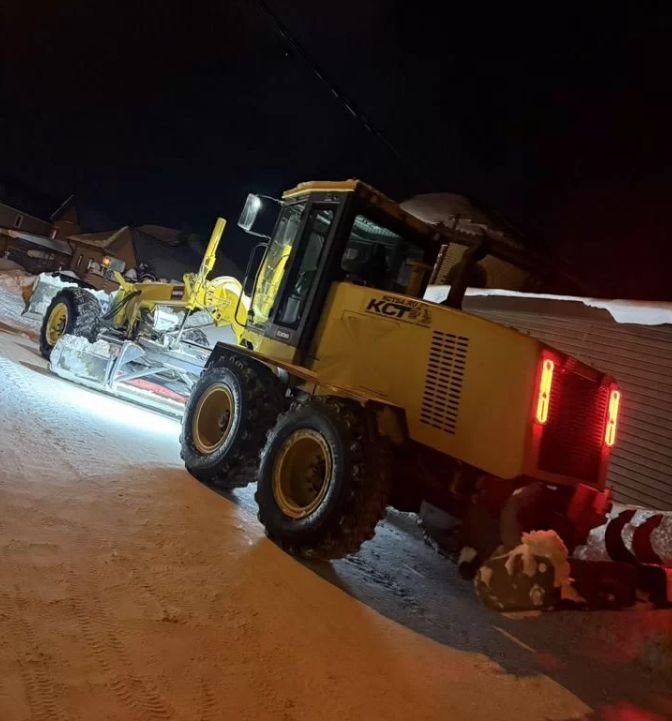 Услуги автогрейдера John Deere 672G