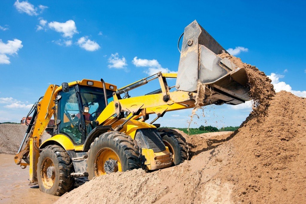 Экскаватор погрузчик JCB аренда (гидромолот, бур)